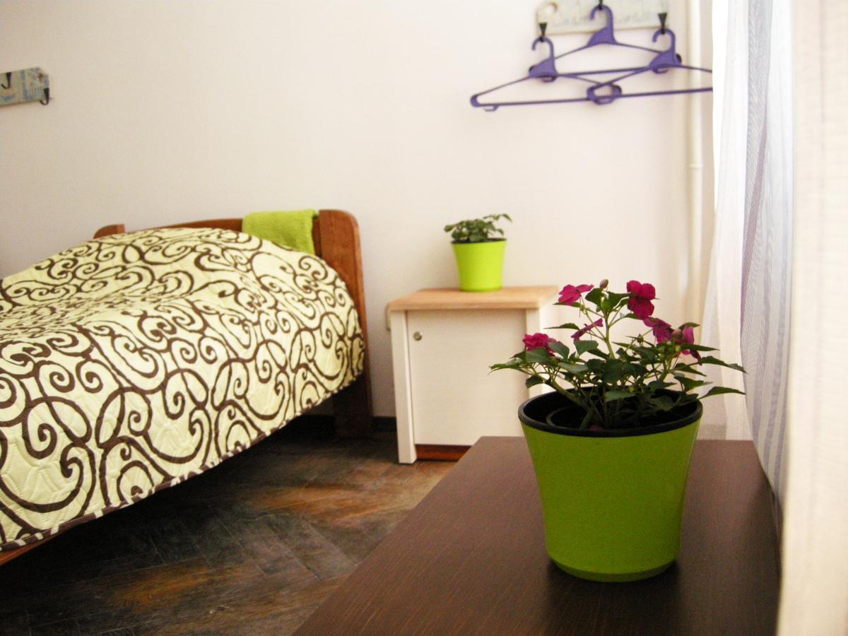 Tapki Hostel Odessa Exterior foto