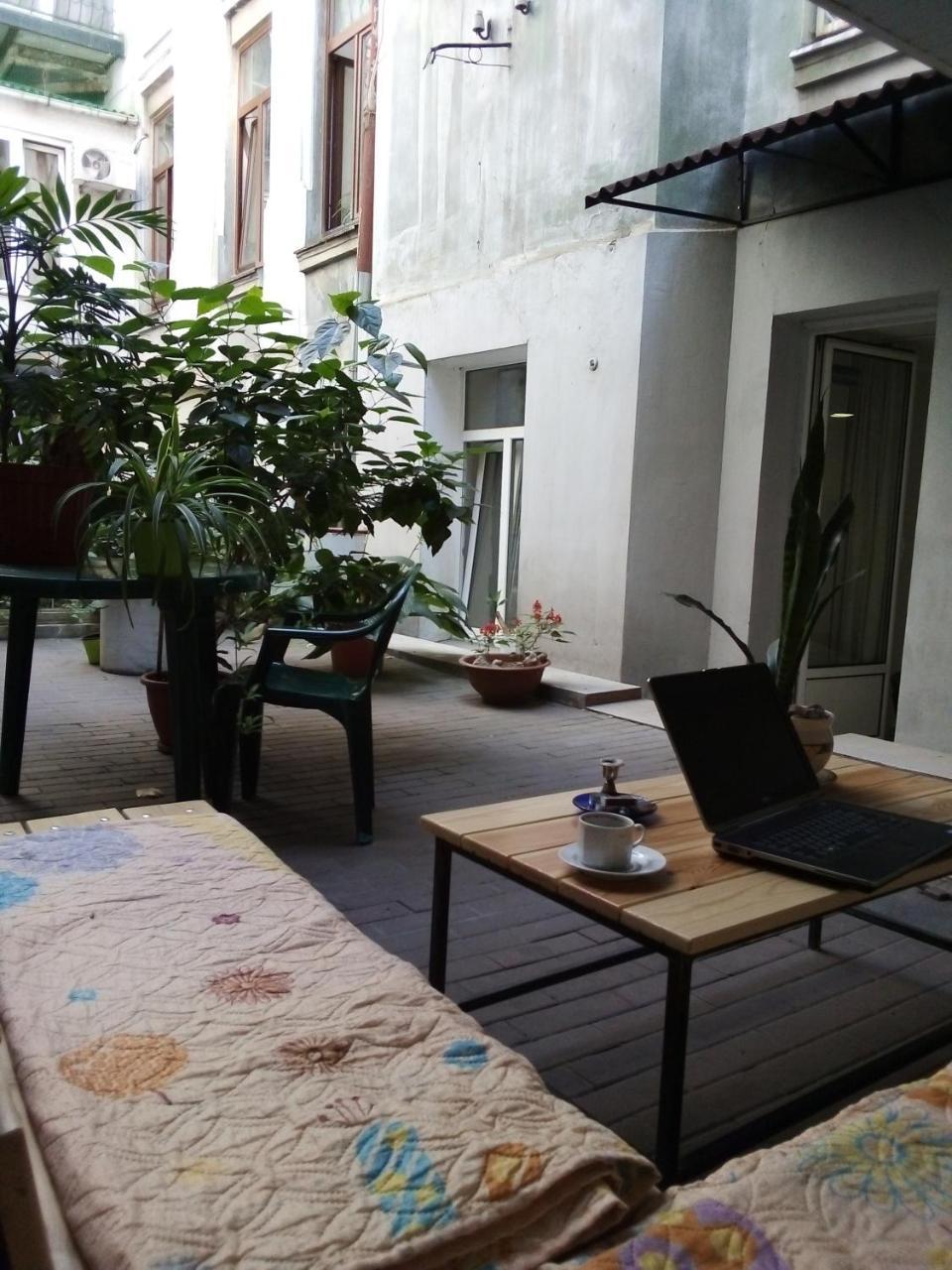 Tapki Hostel Odessa Exterior foto